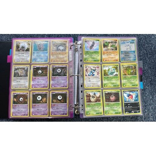 399 - Folder containing Diamond & Pearl series Pokemon cards. Near complete sets are Diamond & Pearl, Myst... 