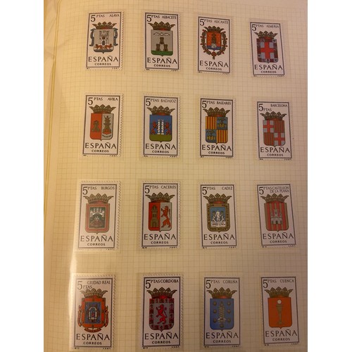 91 - Thematics M and U collection in two SG albums, with many complete sets incl Heraldry, Flora and Faun... 