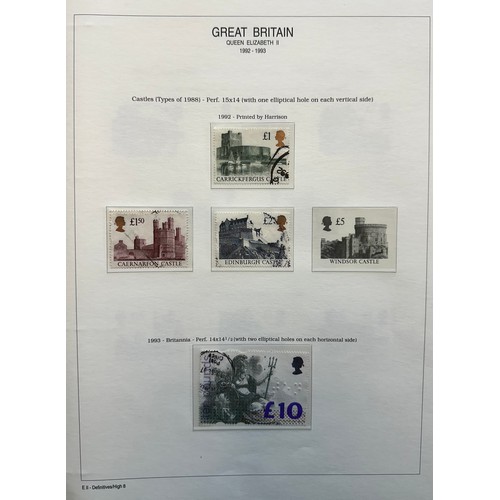 119 - 1990’s-2003 Great Britain UM decimal predominantly definitive collection in four albums with values ... 