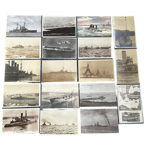 272 - Postcards - Military Shipping / Maritime (32) with U-Boats, Aircraft Carriers, Harbours etc, includi... 