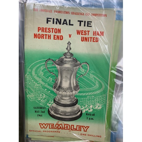 238 - West Ham United, range of West Ham United Cup Final programmes in binder including; FA Cup Final Pre... 