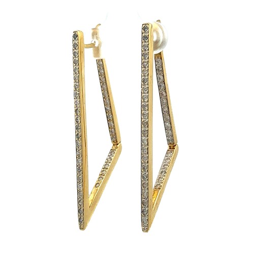 28 - Triangular-shaped hinged earrings set with diamonds, stamped 750.  Approx 1.6ct diamonds, 52mm in le... 