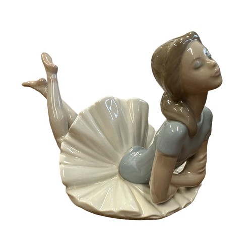 233 - Lladro, porcelain ‘Ballet Blue’ figure, retired in 1994. Height 13cm.