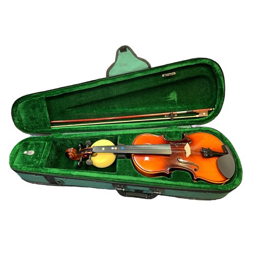 315 - Antoni 'Debut' 3/4 Violin in case with bow. 
Model number: ACV31. Violin is in excellent condition, ... 