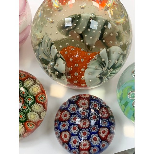 247 - 20th Century art glass paperweights, most assumed to be Murano, including Millefiori (9), interior d... 