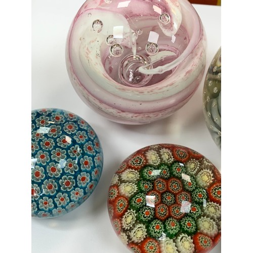 247 - 20th Century art glass paperweights, most assumed to be Murano, including Millefiori (9), interior d... 