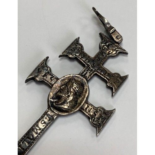 92 - 18th Century hallmarked silver Plague cross by Benjamin Mordecai / Benjamin Montague, wearable as pe... 