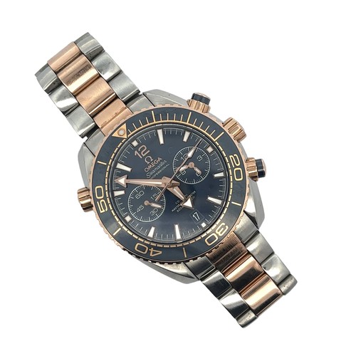 155 - Omega Seamaster Professional - Planet Ocean Co Axial Master Chronometer 600m. Steel & rose gold, cer... 