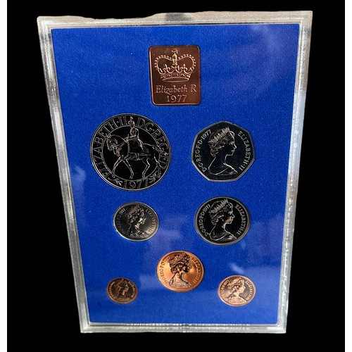 241 - Collection of proof cased sets FDC (17) with 1970 (3), 71, 72 (2), 73, 74, 75, 76, 77 (3), 78 (2), 8... 