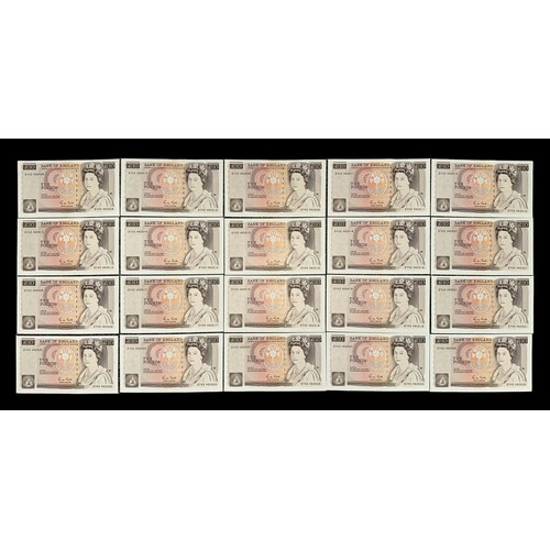 293 - G.M. Gill 1988 (1 Mar) £10 EY02 462510-529 consecutive run of 20 notes, generally uncirculated apart... 