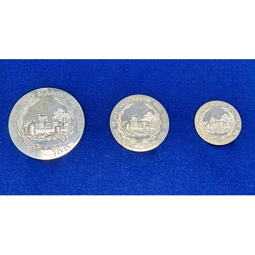 181 - Queen Victoria 150th Anniversary cased set of 3 silver medals (40mm, 32mm and 25mm) with certificate... 