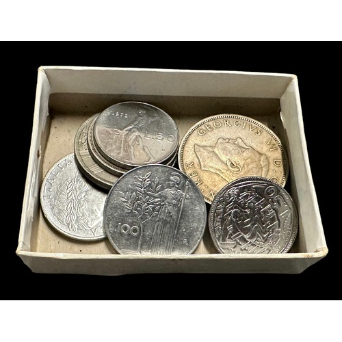 266 - World coins collection, mainly 20th Century, in mixed condition with GB crowns 1890, 1935, USA dolla... 