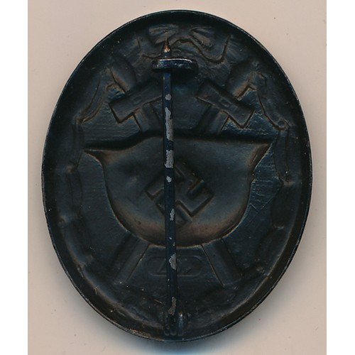 62 - Germany, Second World War Third Reich Black wound badge, hollow reverse.