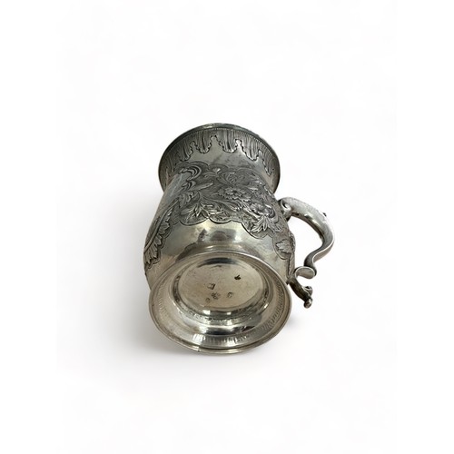 89 - William & Robert Peaston, George III 18th Century hallmarked silver tankard won by Army Seargeant He... 