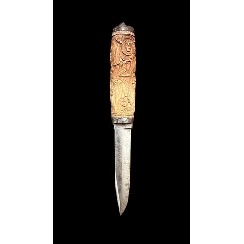 51 - Scandinavian hunting knife (possibly Norwegian), sheathed hunting knife with carved light wood folia... 
