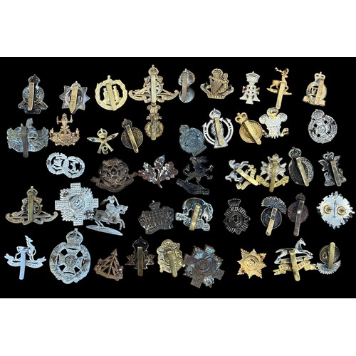 96 - Mixed lot of military cap badges etc (45), including examples of Royal Warwickshire, Royal Hospital ... 