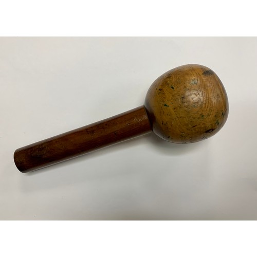 114 - South African, small wooden cosh / club, round wooden head with cylindrical handle. Total length 14.... 