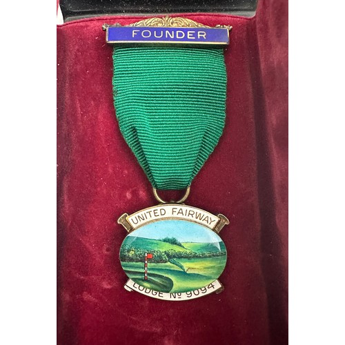 150A - Silver and enamel Founders jewel for United Fairway Lodge No. 9094. Enamel picture depicting a golf ... 