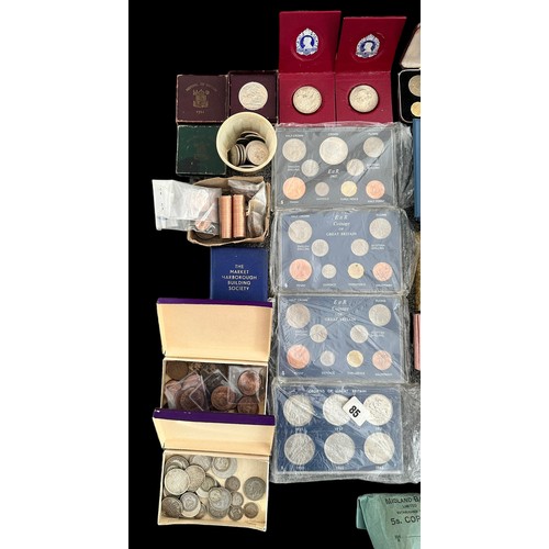 204 - Mainly 20th Century pre-decimal British collection, in mixed condition with crowns 1935 (3), 1937, 1... 