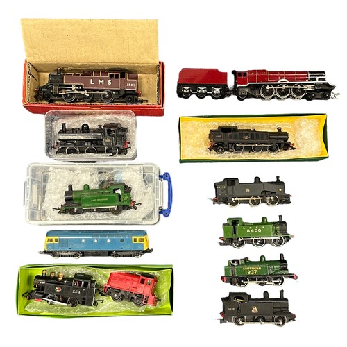 293 - OO gauge unboxed collection, generally excellent to good, range of Hornby, Triang, Trix, etc., with ... 