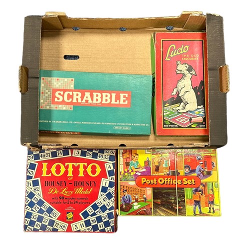 201 - 1930s onwards toys and games collection, generally excellent to good in good or better boxes (where ... 