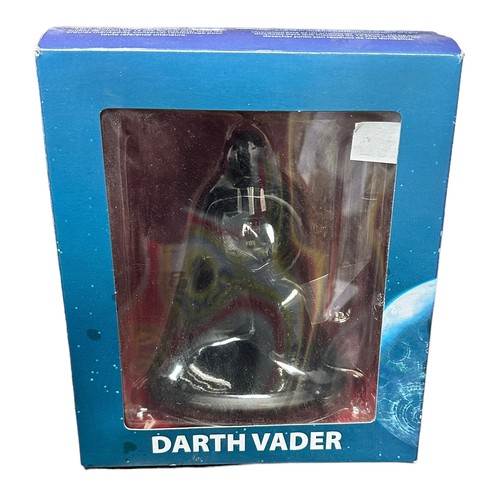 235 - 1990s onwards Star Wars Episode 1 figures, generally excellent in good plus or better boxes, with Da... 