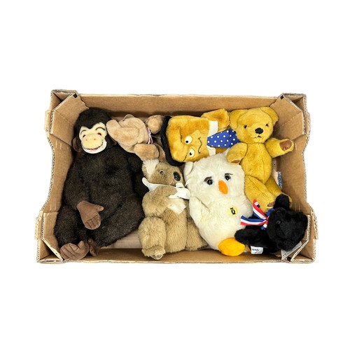 250 - Merrythought Teddy Bears, etc., generally excellent,  Merrythought labels to paws or bodies, with Mo... 