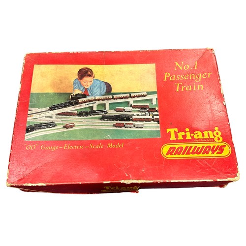 316 - Triang Hornby Passenger Train No. 1, generally good plus in good box (tear to lid and edge wear) wit... 