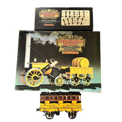 288 - Hornby Stephenson's Rocket live steam 3.5 inch G gauge collection, generally excellent in good plus ... 