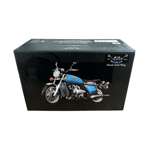 102 - Minichamps 1/12th scale 1975 Honda Gold Wing blue/green No. 122 161600 (Classic Bike series No. 44),... 