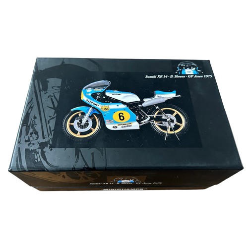 Minichamps 1/12th scale Suzuki XR 14 Barry Sheene 1975 GL Assen No. 122  75006 (Classic Bike series N