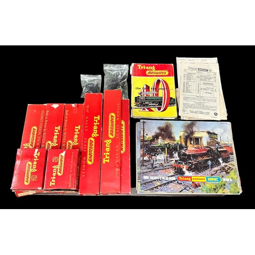 307 - Triang Railways collection, generally excellent to good in good plus boxes (where present), with Dou... 