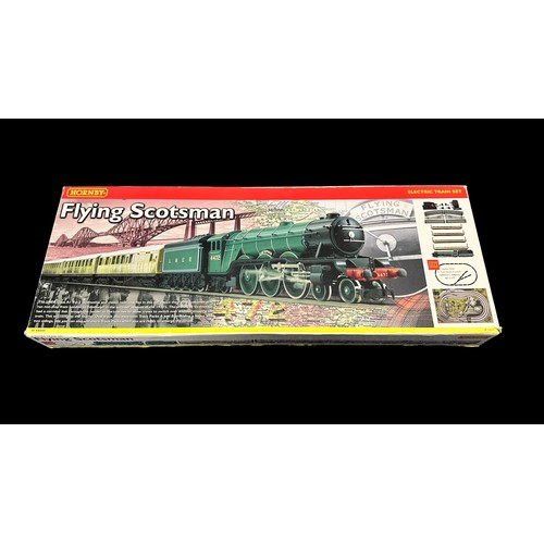 308 - Hornby Flying Scotsman No. R1039, generally excellent in  good plus box with inner polystyrene tray,... 