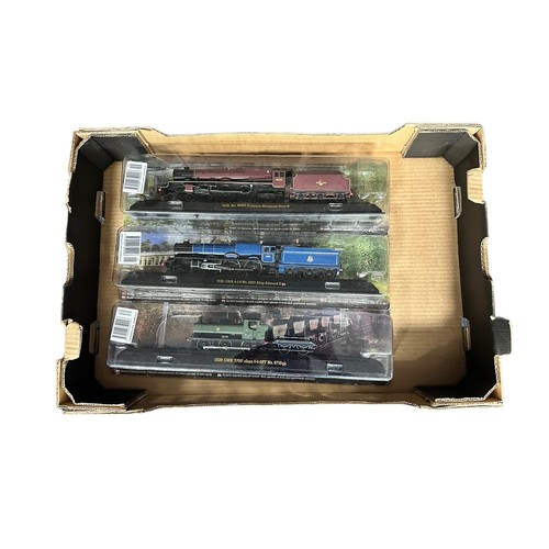 4 - Atlas Editions HO/OO approx. scale British locomotives with tenders, generally mint to excellent in ... 