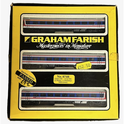 327 - Graham Farish DMU collection, generally excellent in excellent to good plus boxes, with 3-car set li... 