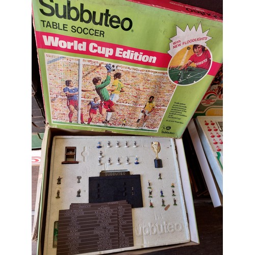 231 - Subbuteo extensive collection, generally excellent to good plus in good plus to good boxes, with 28 ... 