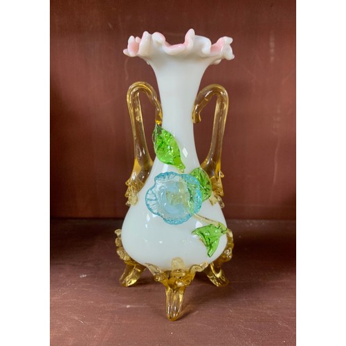 279 - Victorian glassware, various pieces of Victorian glassware, mixed condition to include; Stevens & Wi... 