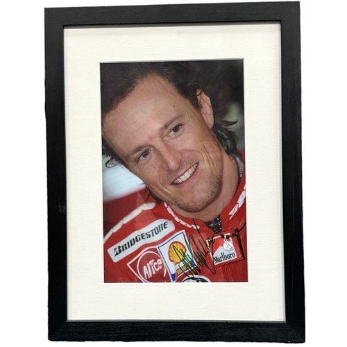 443 - Framed signed Sete Gibernau picture. Gibernau is a former Grand Prix rider. No COA, frame dimensions... 