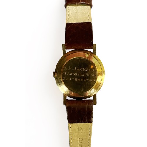 77 - Tissot, a 9ct gentleman's wristwatch, the signed 30mm with gilt baton markers and quarterly Arabic n... 