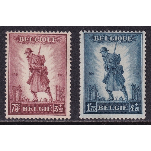 56 - Belgium 1932 Infantry Memorial set (SG 618-619) UM, Cat Val £200