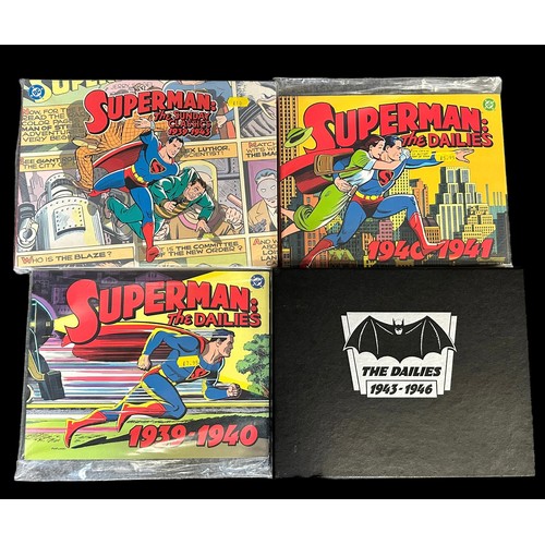 521 - Books of compilations from The Dailies of Superman 1939-1940, 1940-1941. Batman 1943-1946 (in hard s... 