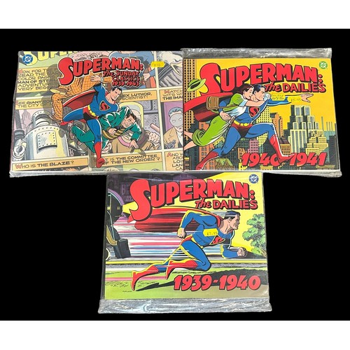 521 - Books of compilations from The Dailies of Superman 1939-1940, 1940-1941. Batman 1943-1946 (in hard s... 