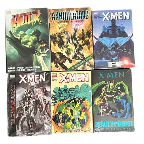 499 - 12 x Marvel Graphic Novel Books. X-Men Children of the Brood, X-Men FF, X-Men Curse of the Mutants, ... 