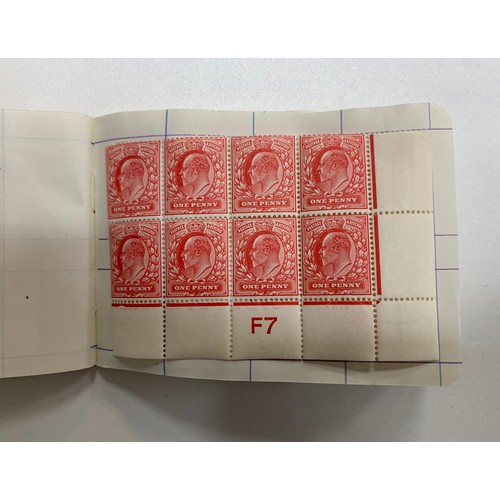 280A - Great Britain, 1902-10 collection of low vals ½d & 1d in blocks M/UM, stored in three small stockboo... 