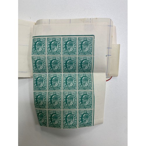 280A - Great Britain, 1902-10 collection of low vals ½d & 1d in blocks M/UM, stored in three small stockboo... 