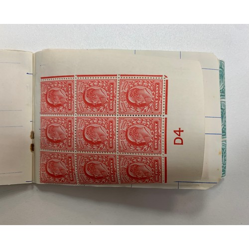 280A - Great Britain, 1902-10 collection of low vals ½d & 1d in blocks M/UM, stored in three small stockboo... 