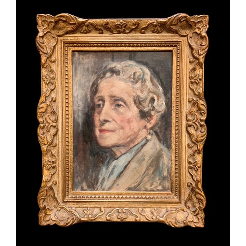 418 - 20th Century British competent portrait of a lady, oil on canvas. Unsigned, in carved wooden frame. ... 