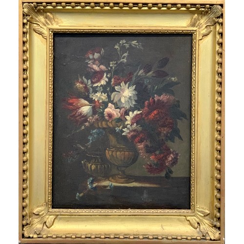 409 - Dutch School 18th / 19th Century Floral still life oil on canvas, without visible signature. Flowers... 