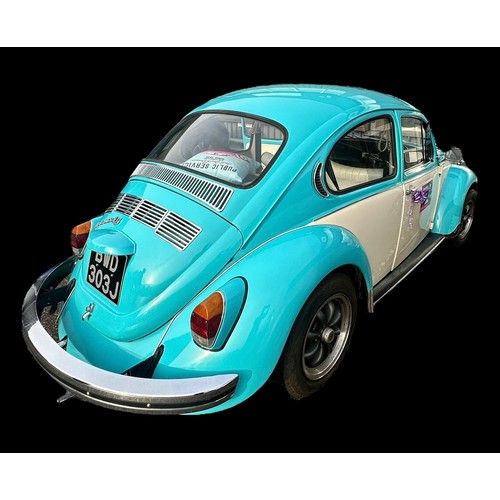 369 - 10% BUYERS PREMIUM ON THIS LOT (+V.A.T). A very loved and well kept Turquoise VW Beetle. First regis... 