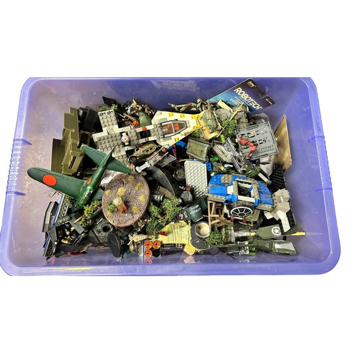 244 - Assortment Of Model Tanks, mainly kit-built including Warhammer, Games Workshop, Tamiya, etc. 60+ di... 